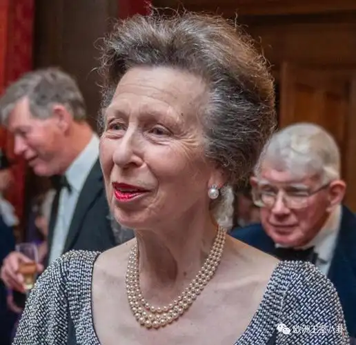 珍珠篇|二战|骑士团|珍珠项链|驯养动物|英国王室|亚历山德拉|加拿大