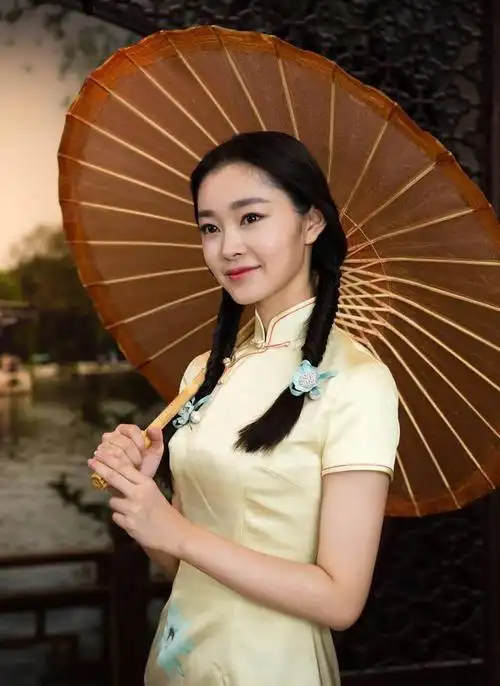 旗袍女神宋轶一个为旗袍而生的女人民国旗袍魅惑众生