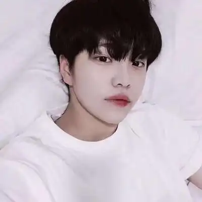 男生头像(同一个人)