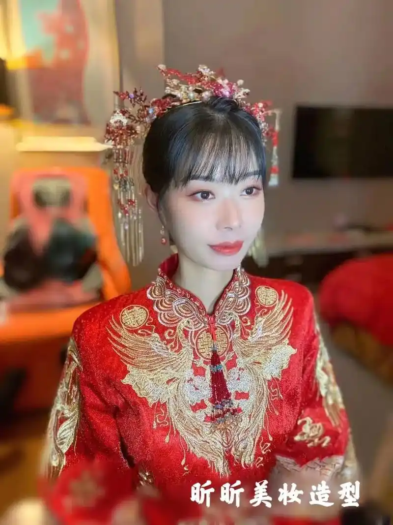 新娘造型可提前咨询预约欢迎私信