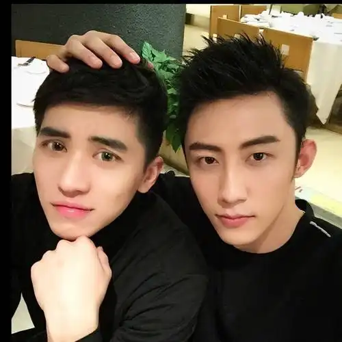 重点在bgm! http://t.cn/...-来自忘了诉说517-微博视频-最新最快短视