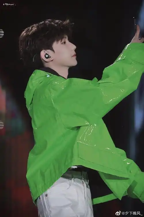 王源新专辑夏野了##王源夏野了实体专辑