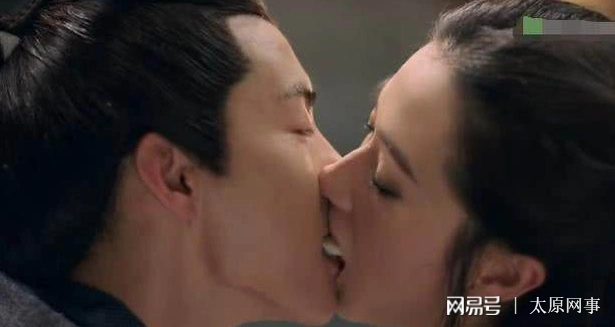 《脱身》高甜:万茜吻戏太撩人,陈坤直言被占便宜导演喊停还不松口