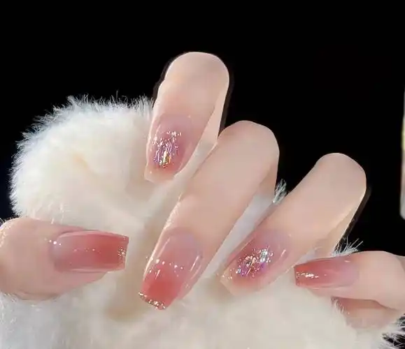 2023夏季超流行的渐变美甲来一波