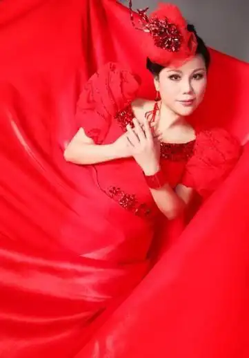 周燕君造就璀璨音乐路 倾心唱响灵魂之音(图)