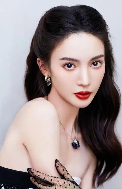 金晨高清俏丽美照美艳动人