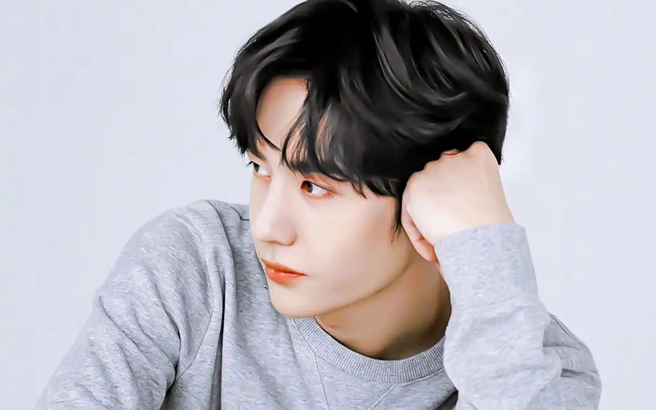 小鲜肉王一博酷酷的时尚广告写真桌面壁纸 酷酷的,王一博,广告,时尚