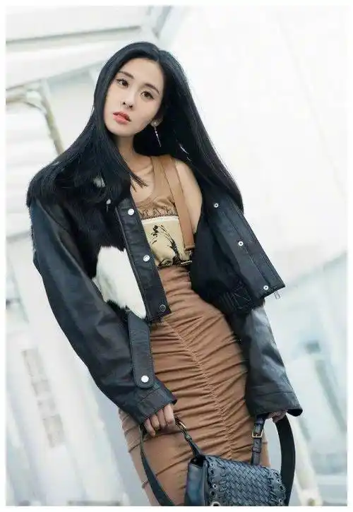 真不是我说,张碧晨太瘦了!