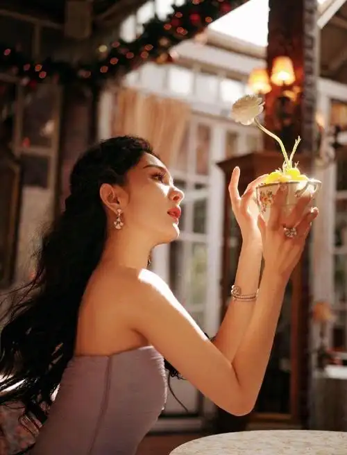 杨幂丁香花仙子##明星时尚