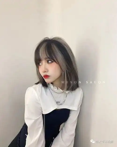 拼色染短发好撩好迷人呀