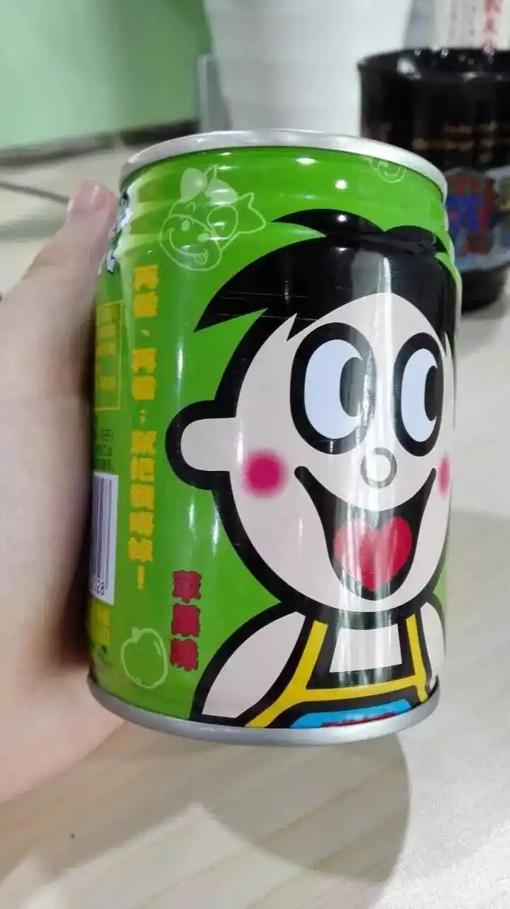 5分成分:2分旺仔牛仔在许多人心中是童年的美好记忆,但绿色旺仔无疑把