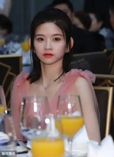 林思意有南方女子的气质也有北方汉子的气质