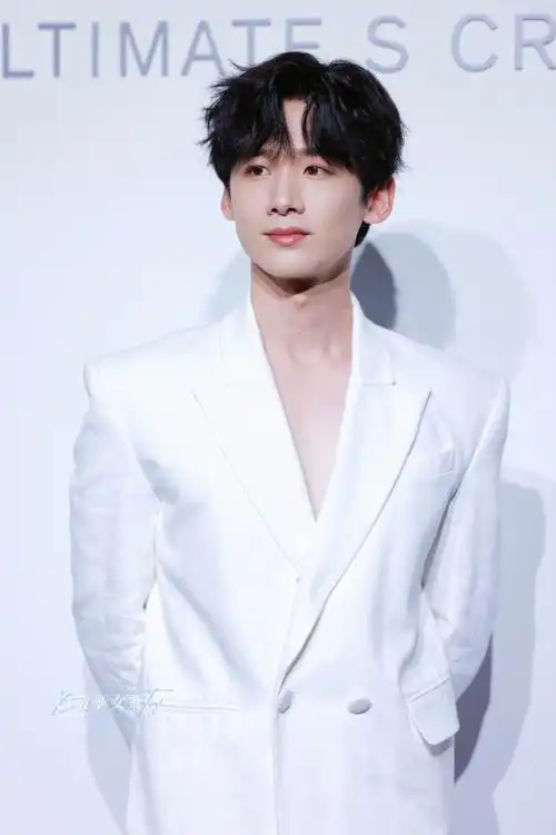 雪花秀全球品牌代言人白敬亭