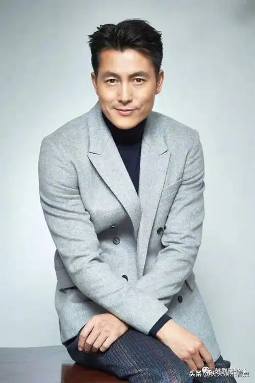 韩国男明星图片(外国网民票选最帅韩国男星top)