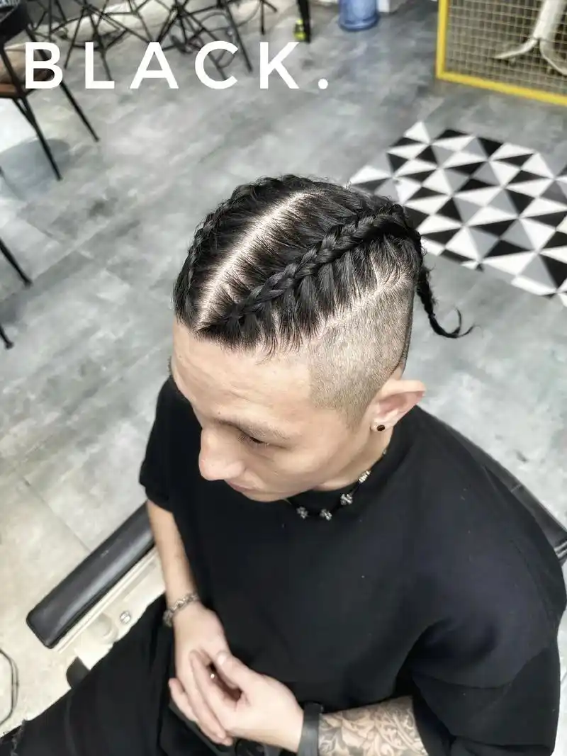 barbershop #男人玩具 #脏辫 #黑人辫 #地沟 - 抖音