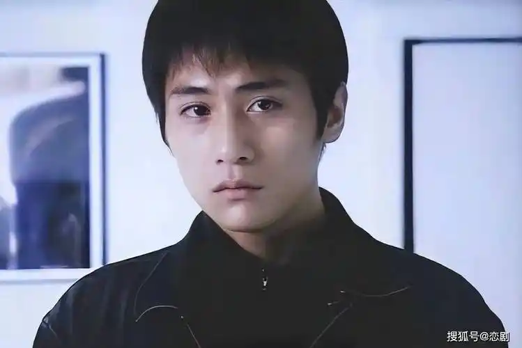 "三金影帝"刘烨年轻时有多帅?_电影_照片_眼睛