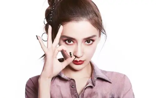 angelababy超a朋克风高清桌面壁纸