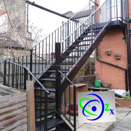 室外金属防火楼梯/外部预制软钢楼梯/预制锻铁楼梯扶手