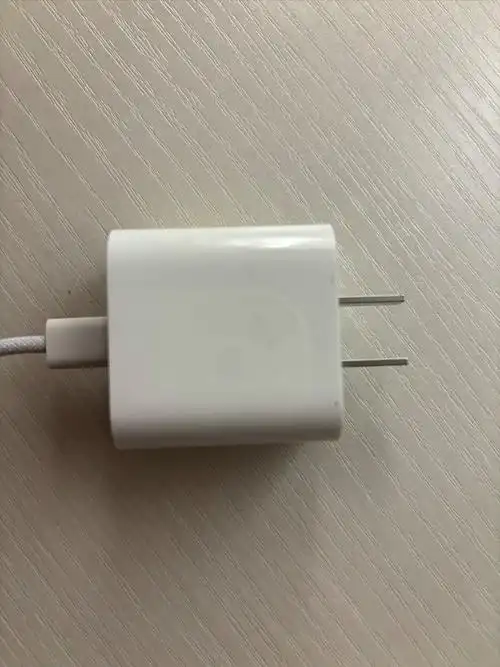 苹果充电器怎么样 高效充电,快速恢复电力!_什么值得买