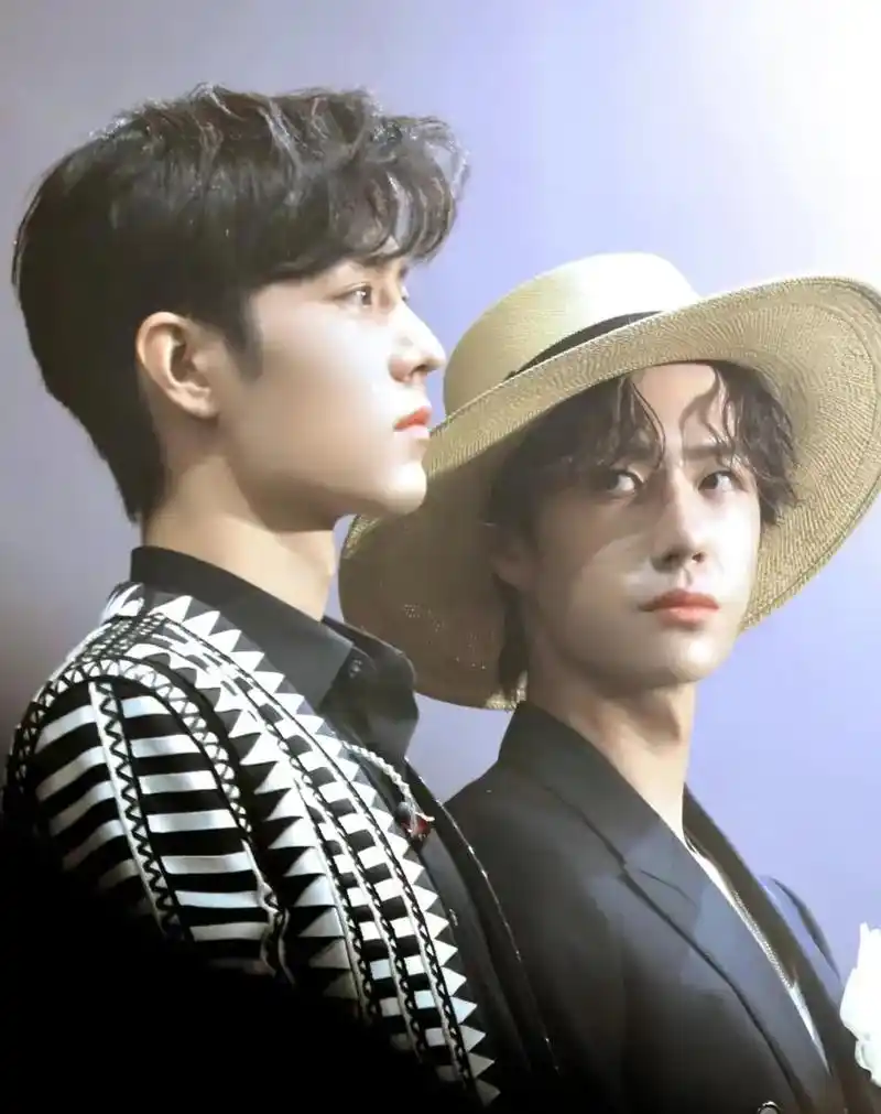 肖战王一博 #博君一肖 眼神拉丝 - 抖音