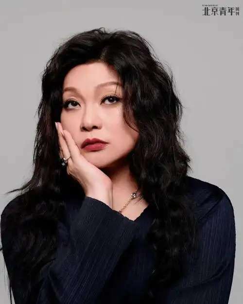 黄英:让世界听到更多中国好声音