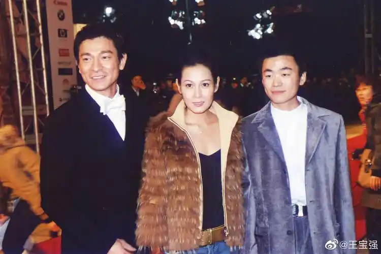 王宝强晒与刘德华刘若英19年合照,友谊长存_天下_电影_宣传