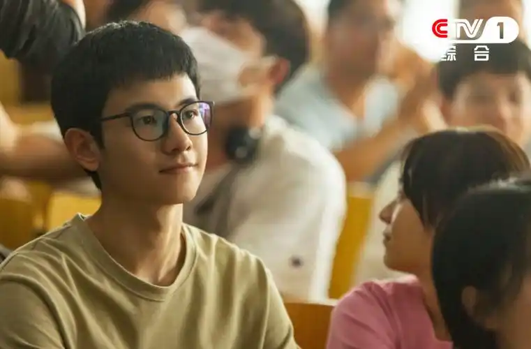 央一黄金时间首播!《大考》今晚"开题"_央广网