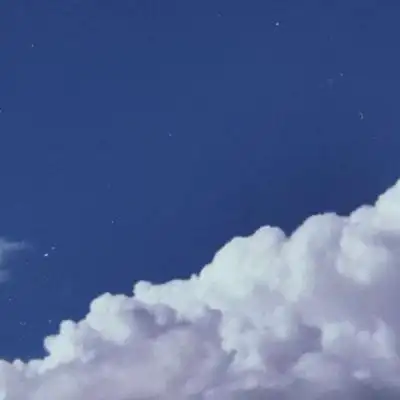 季清蓝色治愈系背景图