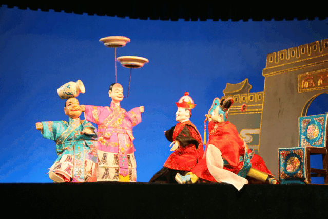 掌中木偶:"掌中戏",乾坤大