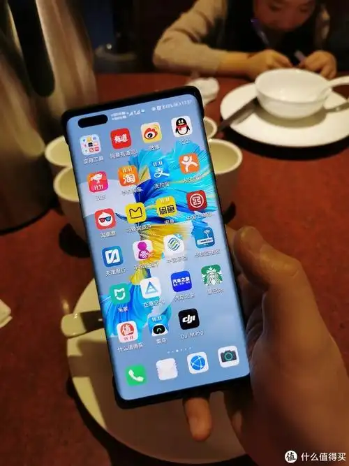 华为mate40pro使用评测