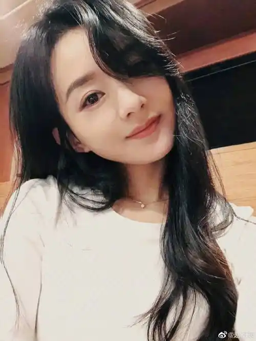 这是赵丽颖第一部大名鼎鼎的配音作品,很多人也会对赵丽颖配音的力度