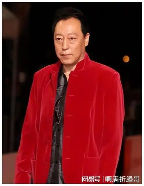 >网易号>正文申请入驻>2010年倪大红在《新三国演义》中饰演司马懿