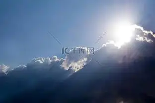 阳光穿破乌云图片素材_乌云后的阳光