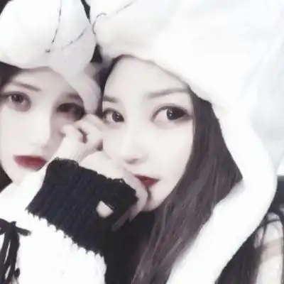 真人闺蜜头像女生一人一张