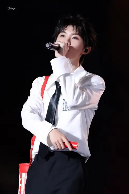 马嘉祺楼间楼演唱会##马嘉祺灿烂的花园