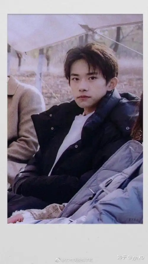 易烊千玺有什么出圈神图