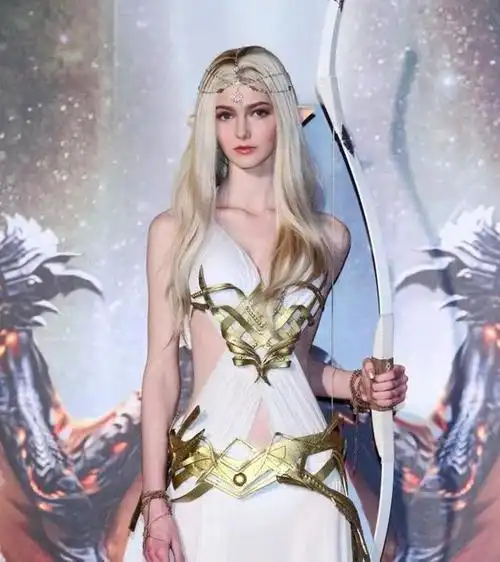 加拿大女模特美到被怀疑是假人 在国内爆火 竟是超级学霸|体操|莎凡娜