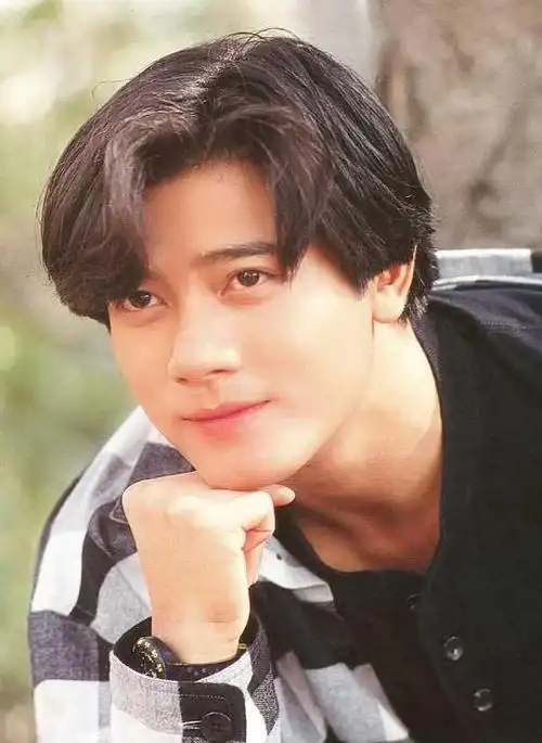 老照片:年轻时候的郭富城