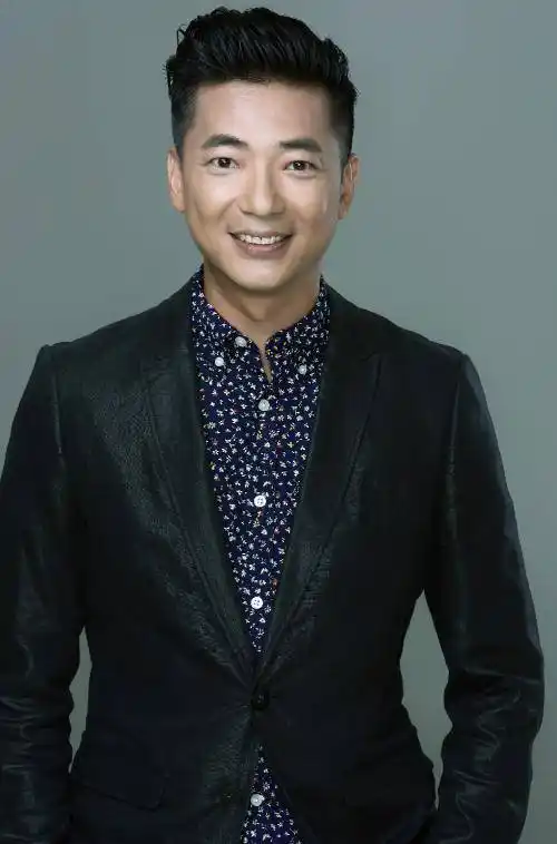 赵永洪还表示,自己只要一天有精力,就会一直演下去,直至80岁!