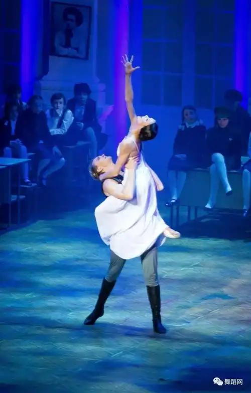 经典双人舞造型舞姿收藏早晚你会用到的