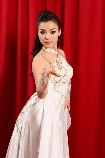 史上第一个赴台的解放军:陈思思高贵动人(组图)