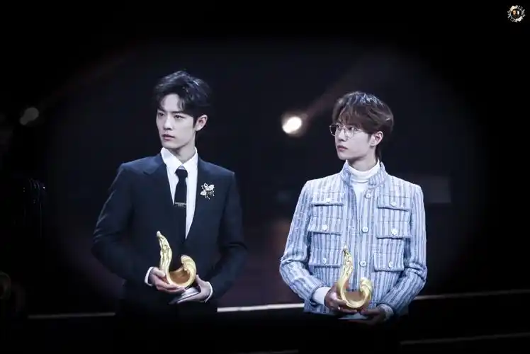 微博之夜|博君一肖肖战│王一博 - 堆糖,美图壁纸兴趣社区