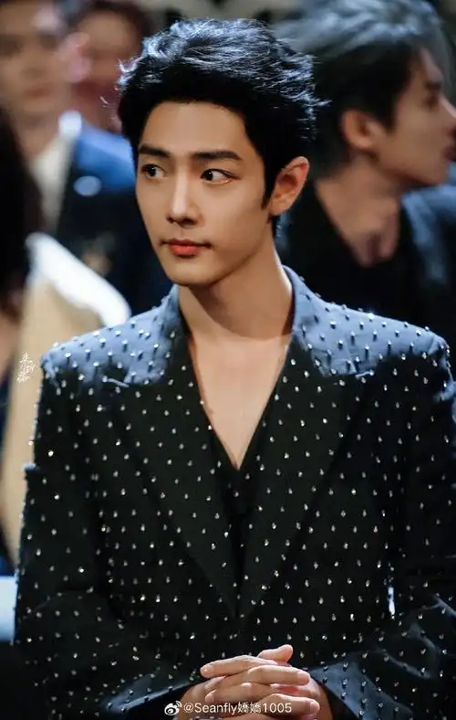 肖战深v亮钻西装##肖战