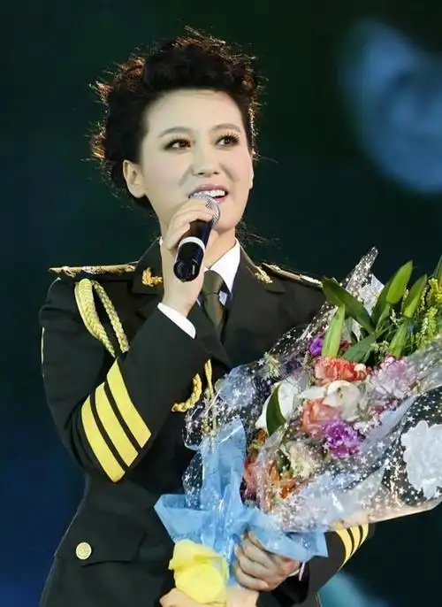 华语乐坛殿堂级女歌手韩红进不了前五徐小凤屈尊第二