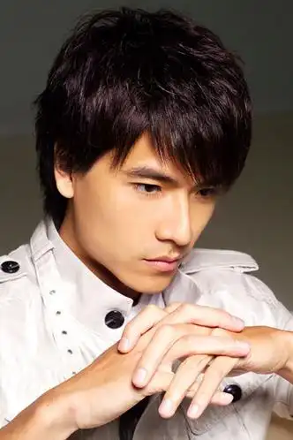 《恶魔在身边》今一人被黑上热搜后霸气回应,他却被曝结婚生子