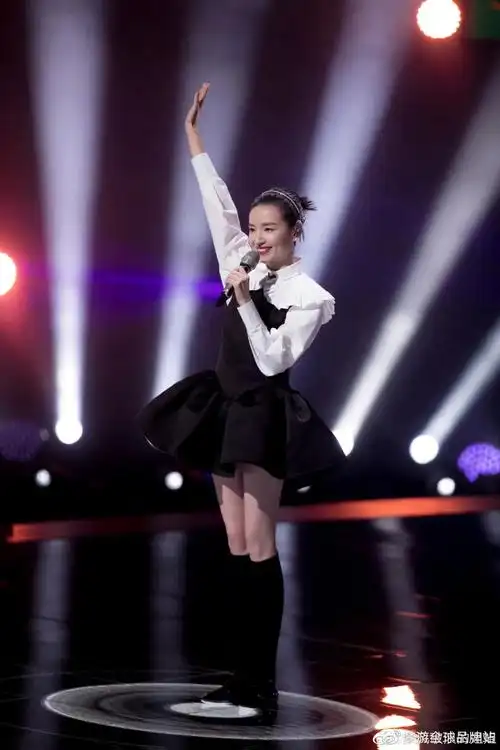 乘风破浪的姐姐2开播先看文案