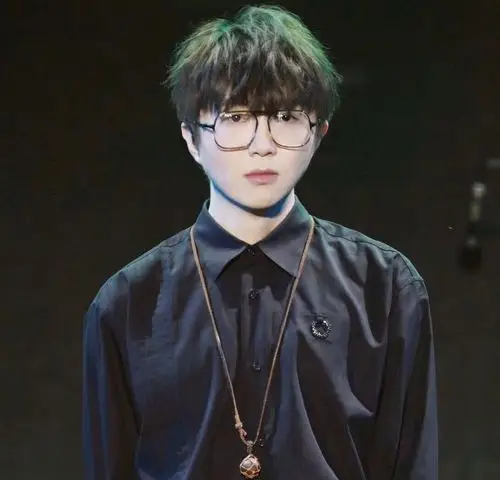 毛不易曝金句:我没有才华,只有颜值!