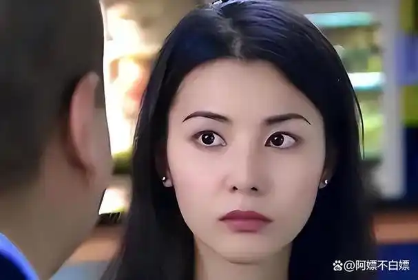 "夫妻本是同林鸟",但抱歉,这一次郑伊健也"帮不了"蒙嘉慧