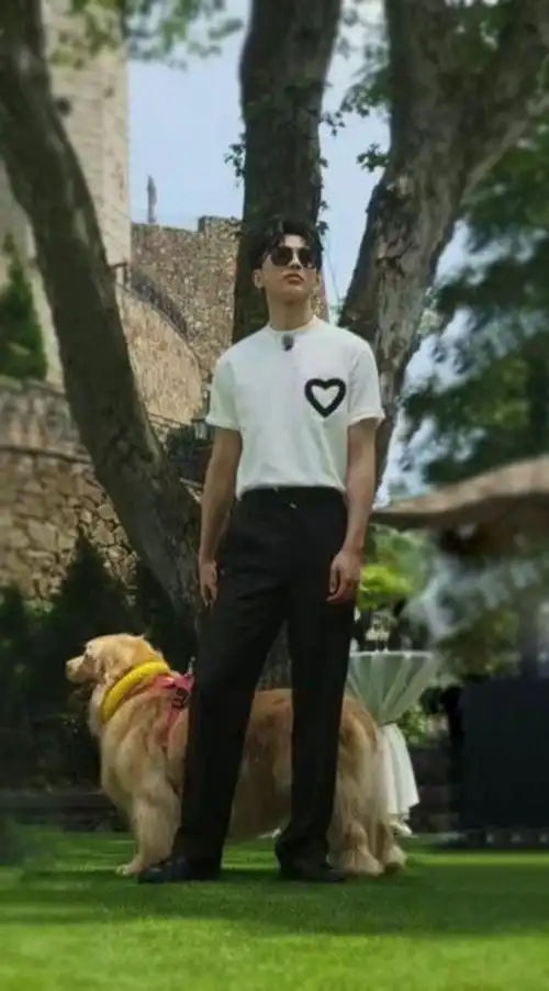 蔡徐坤##蔡徐坤ins