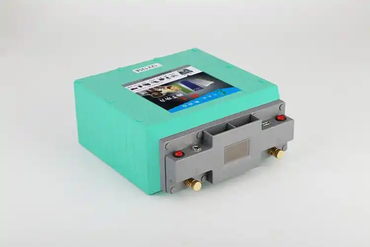 凯美威12v锂电池大容量150a蓄电池动力聚合物锂电池疝气灯背机锂电池